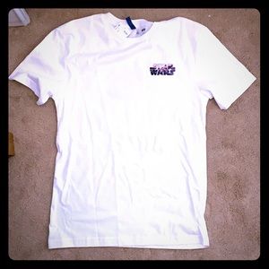 Star Wars baby yoda tee shirt